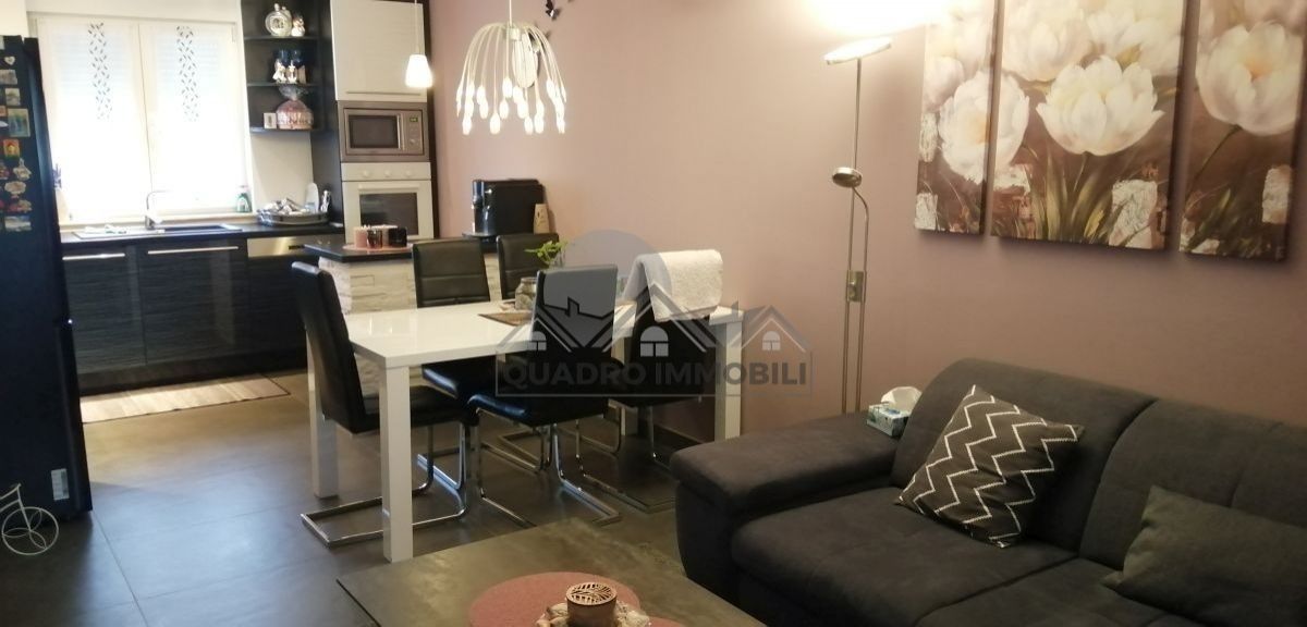 Haus zum Kauf 495.000 € 4 Zimmer 160 m²<br/>Wohnfläche Umag center 52470