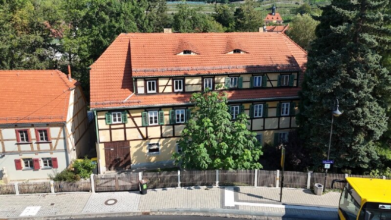 Mehrfamilienhaus zum Kauf 500.000 € 344 m²<br/>Wohnfläche 560 m²<br/>Grundstück Pillnitz Dresden 01326