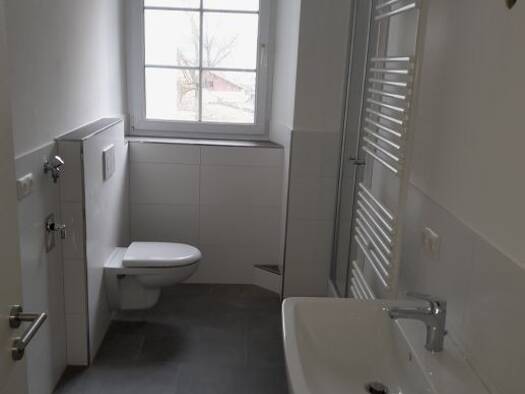 Wohnung zur Miete 595 € 4 Zimmer 90 m² 1. Geschoss frei ab sofort Bahnhofstr. 17 Furth Furth im Wald 93437