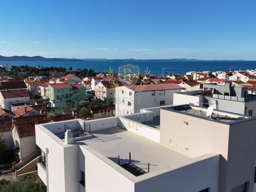 Wohnung zum Kauf 420.000 € 3 Zimmer 2. Geschoss Zadar 23000