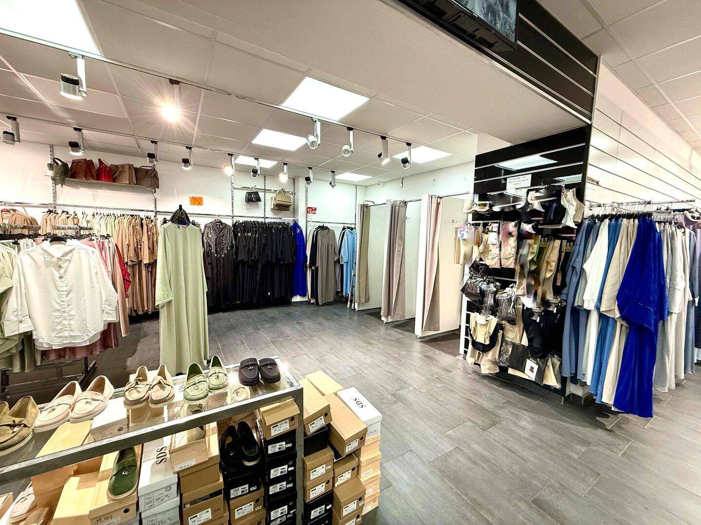 Property thumbnail 9