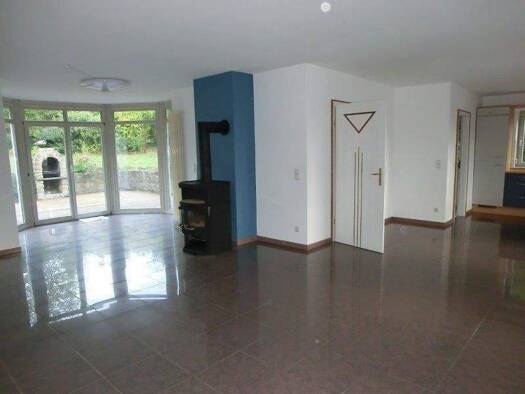 Einfamilienhaus zum Kauf 6 Zimmer 160 m² 1.602 m² Grundstück frei ab sofort Obereuerheim Grettstadt 97508
