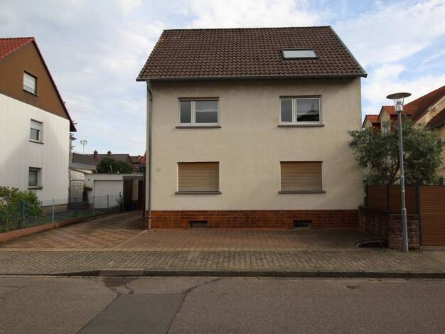 Mehrfamilienhaus zum Kauf 485.000 € 6 Zimmer 164 m² 456 m² Grundstück Plankstadt 68723