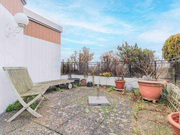 Penthouse zum Kauf 369.000 € 4 Zimmer 190,2 m² 8. Geschoss Borbeck-Mitte Essen 45355