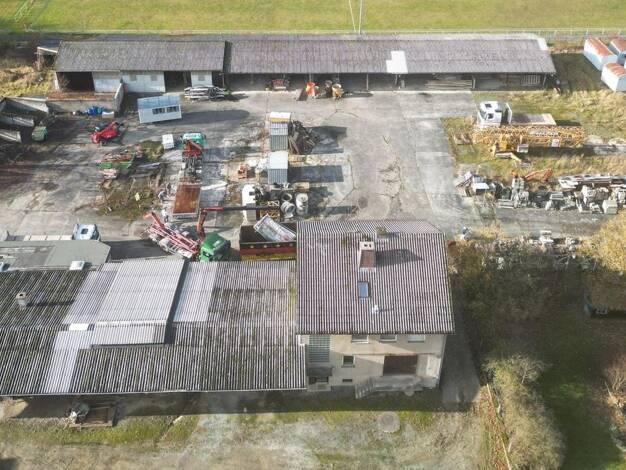 Lagerhalle zum Kauf 260.000 € 6.459 m² Lagerfläche Selbitz 95152