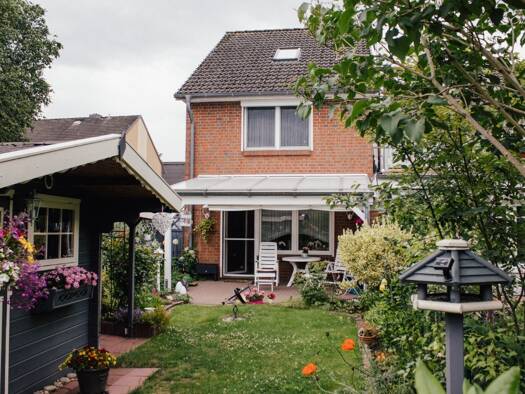 Reihenendhaus zum Kauf 349.000 € 4 Zimmer 111,1 m² 198 m² Grundstück Kaltenkirchen 24568
