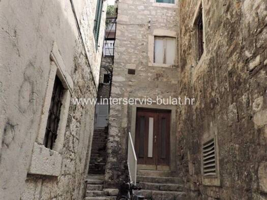 Haus zum Kauf 110.000 € 2 Zimmer 105 m² Šibenik