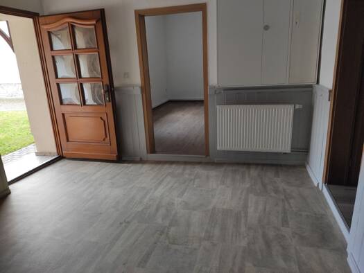 Wohnung zur Miete 480 € 3 Zimmer 85 m² Geschoss EG/2 frei ab 01.03.2026 Eckartsberga 06648