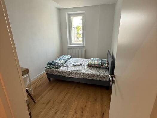 WG-Zimmer zur Miete auf Zeit 490 € 12 m² 2. Geschoss Gibitzenhofstraße 173 Gibitzenhof Weiterer Innenstadtgürtel Süd 90443