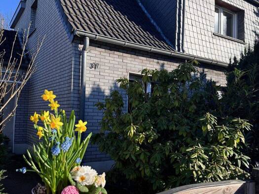 Doppelhaushälfte zum Kauf 195.000 € 5 Zimmer 127 m² 800 m² Grundstück Neumühl Duisburg 47167