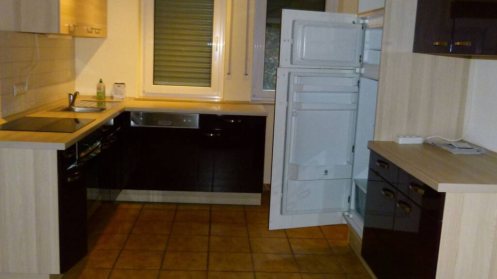 WG-Zimmer zur Miete 550 € 3,5 Zimmer 100 m² Geschoss 1/3 frei ab 01.08.2026 Dürnhag 11 Eyershausen Bad Königshofen i.Grabfeld 97631