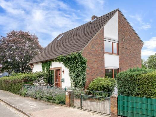 Einfamilienhaus zum Kauf 399.000 € 6 Zimmer 164 m² 573 m² Grundstück Burgdamm Nord 28717