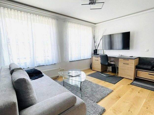 Studio zur Miete 870 € 1 Zimmer 37 m² 4. Geschoss frei ab 01.05.2026 Südvorstadt Leipzig 04275
