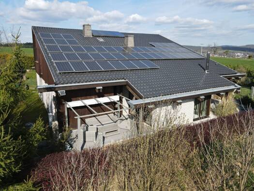 Einfamilienhaus zum Kauf 470.000 € 6 Zimmer 244 m² 1.154 m² Grundstück Melsungen 34212