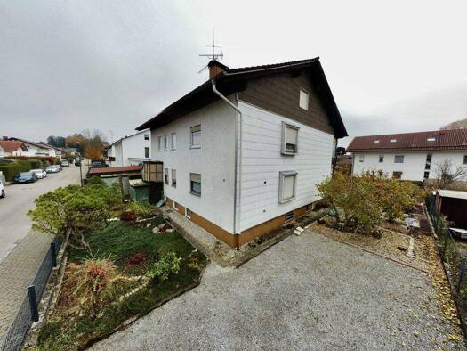 Mehrfamilienhaus zum Kauf 772.000 € 8 Zimmer 240 m² 892 m² Grundstück Großkarolinenfeld 83109