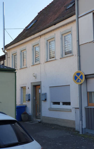 Reihenmittelhaus zum Kauf 139.900 € 6 Zimmer 149 m² 130 m² Grundstück Craintal Creglingen 97993