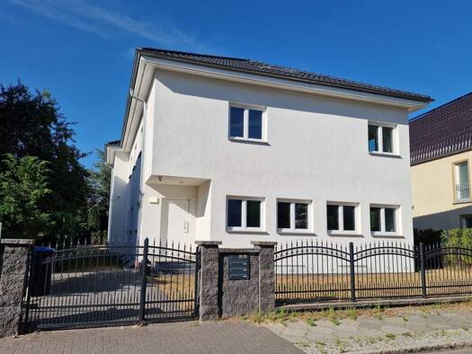 Haus zum Kauf 3.250.000 € 14 Zimmer 333 m² 820 m² Grundstück Lankwitz Berlin 12247