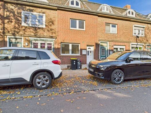 Reihenmittelhaus zum Kauf 229.000 € 3 Zimmer 89 m² 247 m² Grundstück Brückenstraße 101 Düren 52351