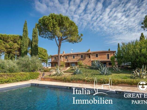 Bauernhaus zum Kauf 1.460.000 € 28 Zimmer 460 m² 36.000 m² Grundstück Castiglione Del Lago 06061