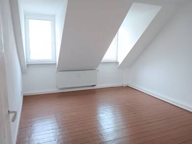 Wohnung zur Miete 900 € 3 Zimmer 78 m² Dachgeschoss, 3. Geschoss frei ab sofort Bürgermeister-Fuchsstr.17 Neckarstadt Mannheim 68169