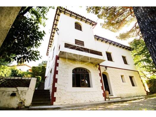 Bauernhaus zum Kauf 900.000 € 13 Zimmer 1.164 m² 1.762 m² Grundstück Gelida 08790