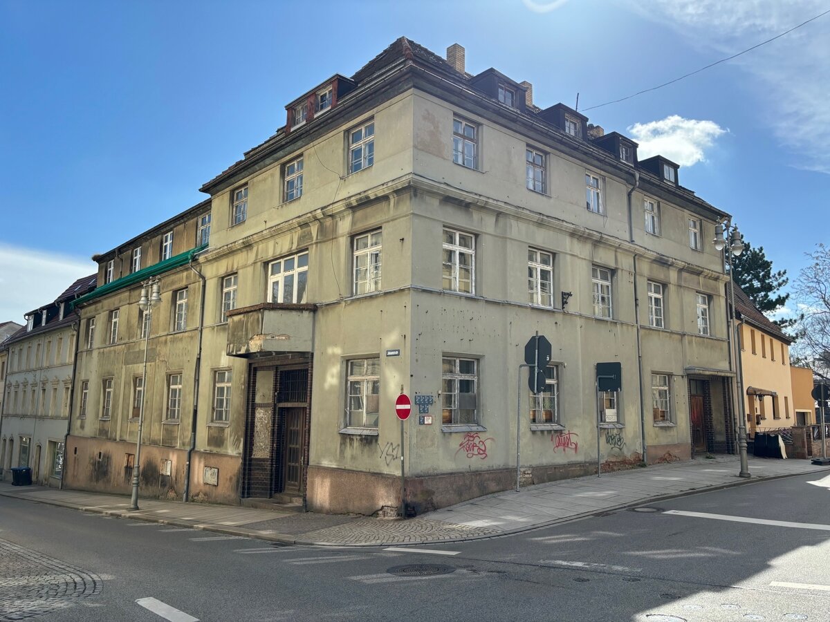 Mehrfamilienhaus zum Kauf 300.000 € 33 Zimmer 1.000 m²<br/>Wohnfläche 745 m²<br/>Grundstück Zentrum Altenburg 04600