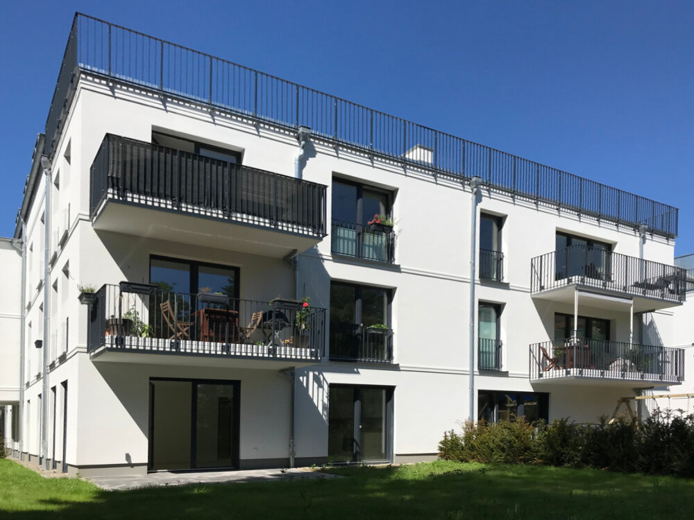 Wohnung zur Miete 1.590 € 3 Zimmer 123,9 m²<br/>Wohnfläche 3.<br/>Geschoss 01.12.2024<br/>Verfügbarkeit Hüxter- / Mühlentor / Gärtnergasse Lübeck / Sankt Jürgen 23564