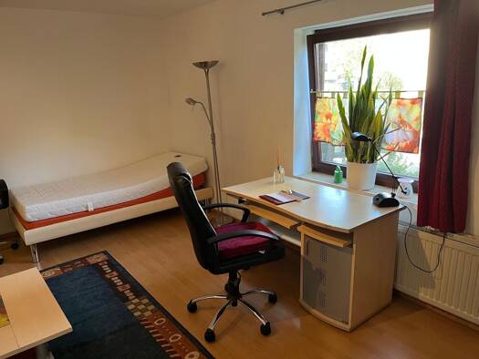 Wohnung zur Miete 460 € 1 Zimmer 27 m² frei ab 01.10.2026 Büchenbach Erlangen 91056