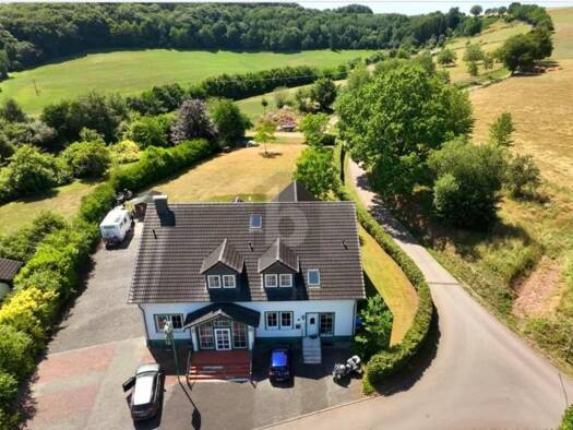 Hotel zum Kauf 890.000 € 12 Zimmer 2.000 m² Grundstück Hütterscheid 54636