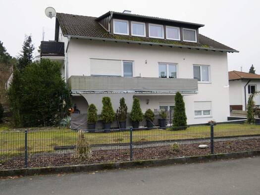 Mehrfamilienhaus zum Kauf als Kapitalanlage geeignet 895.000 € 9 Zimmer 310 m² 610 m² Grundstück Röttenbach 91341