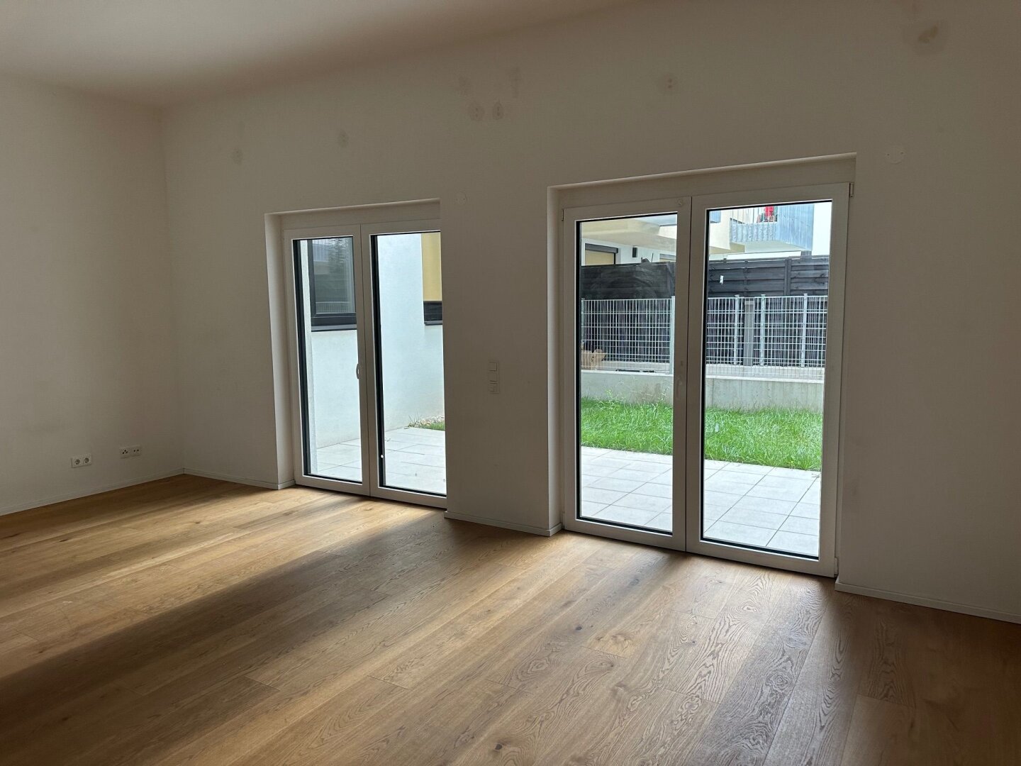 Wohnung zur Miete 926 € 2 Zimmer 71,1 m²<br/>Wohnfläche EG<br/>Geschoss Wien 1230