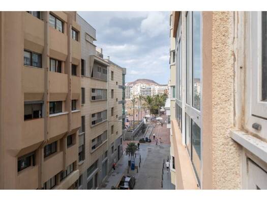 Wohnung zum Kauf 265.000 € 2 Zimmer 71 m² Calle Sagasta 46 Las Palmas de Gran Canaria 35008