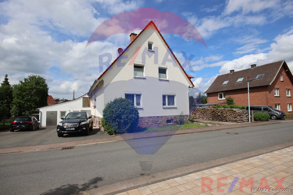 Einfamilienhaus zum Kauf 154.000 € 5 Zimmer 140 m²<br/>Wohnfläche 800 m²<br/>Grundstück Natzungen Borgentreich 34434