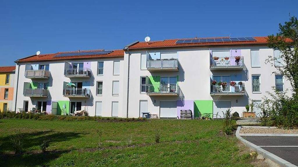 Wohnung zur Miete 932 € 87,3 m² Am Bach 10/6 Röschitz 3743