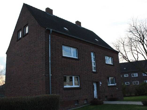 Wohnung zur Miete 335 € 2,5 Zimmer 40,3 m² Geschoss 1/2 frei ab sofort Lohstr. 69 Bergheim Duisburg 47228