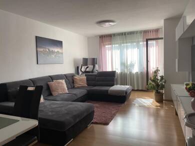 Wohnung zur Miete 810 € 3 Zimmer 80 m² Möhrendorf Möhrendorf 91096