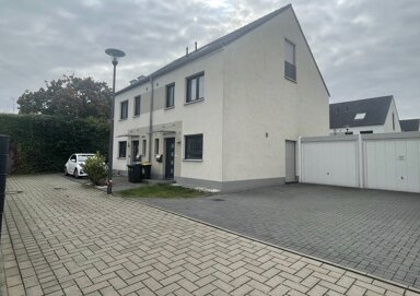 Doppelhaushälfte zur Zwangsversteigerung 397.000 € 5 Zimmer 128 m² 793 m² Grundstück Roggendorf Köln 50769