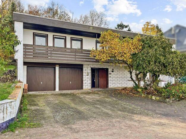 Einfamilienhaus zum Kauf 275.000 € 8 Zimmer 195 m² 1.258 m² Grundstück Eime Eime 31036
