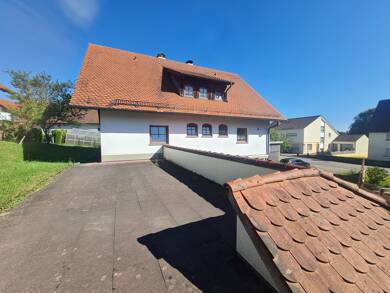 Haus zum Kauf 525.000 € 10 Zimmer 213,5 m² 775 m² Grundstück frei ab sofort Seibranz Bad Wurzach 88410