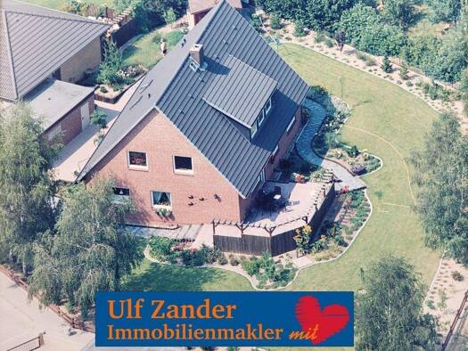 Haus zum Kauf 299.000 € 8 Zimmer 211,9 m² 1.369 m² Grundstück frei ab sofort Neustädter Str. Bodenteich Bad Bodenteich 29389