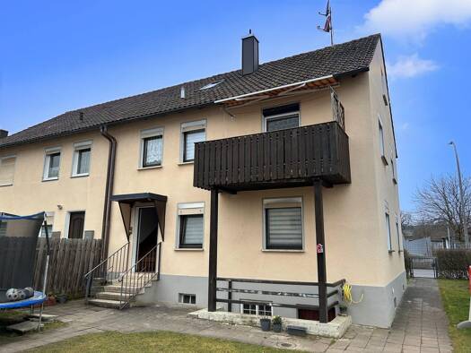 Doppelhaushälfte zum Kauf 217.500 € 4 Zimmer 145 m² 325 m² Grundstück Schlüsselfeld 96132