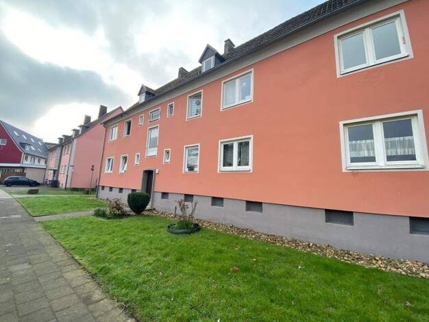 Wohnung zur Miete 283 € 2,5 Zimmer 41,6 m² 1. Geschoss frei ab 01.04.2026 Franz-Lenze-Platz 13 Vierlinden Duisburg 47178