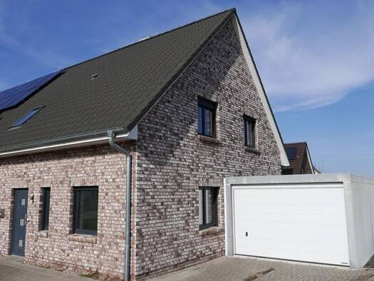 Doppelhaushälfte zum Kauf 280.000 € 4 Zimmer 108,5 m² 318 m² Grundstück Neuendorf Wulkenzin 17039