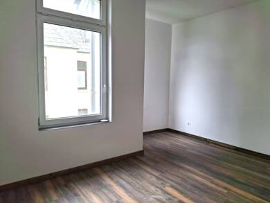 Wohnung zur Miete 850 € 4 Zimmer 88 m² 2. Geschoss frei ab sofort An der Allee 4 Mitte - Nord Bremerhaven 27568