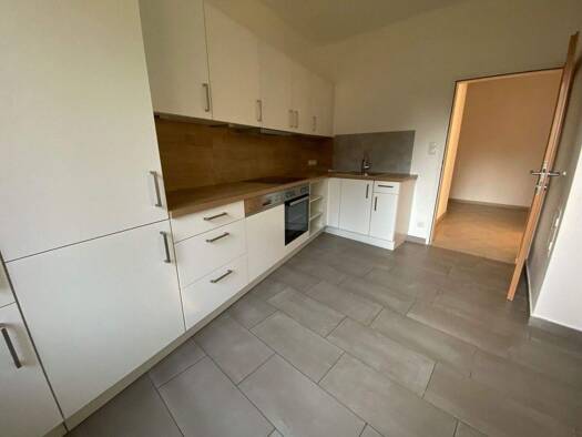 Wohnung zur Miete 1.100 € 3 Zimmer 92,4 m² 1. Geschoss Maxglan Salzburg 5020