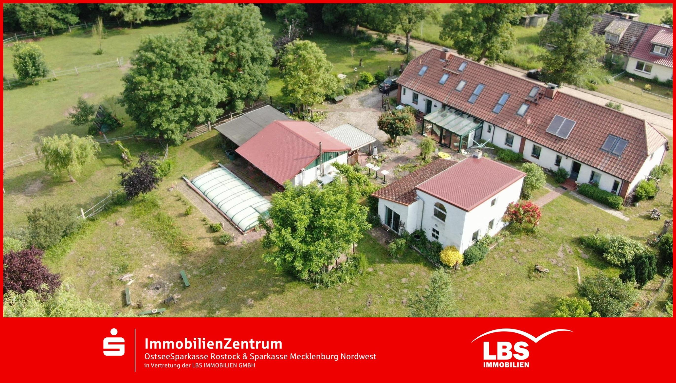 Einfamilienhaus zum Kauf provisionsfrei 479.500 € 9 Zimmer 396,1 m²<br/>Wohnfläche 10.800 m²<br/>Grundstück Dorfstraße 8 Eickhof Eickhof 18249