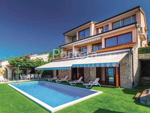 Einfamilienhaus zur Miete 3.300 € 8 Zimmer 300 m² Martinkovac, Rijeka Rijeka 51000