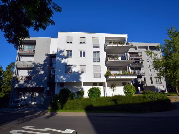 Wohnung zur Miete 1.070 € 3 Zimmer 91 m² frei ab 01.09.2026 Heiligkreuz Trier 54295
