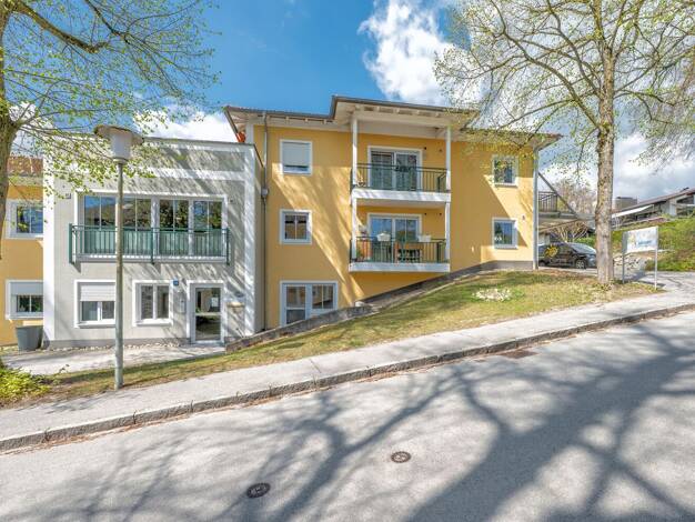 Praxisfläche zum Kauf 2.212 € 260 m² Bürofläche Ortenburg Ortenburg 94496