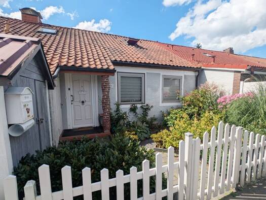Reihenmittelhaus zum Kauf 225.000 € 3,5 Zimmer 94 m² 323 m² Grundstück Tostedt Tostedt 21255